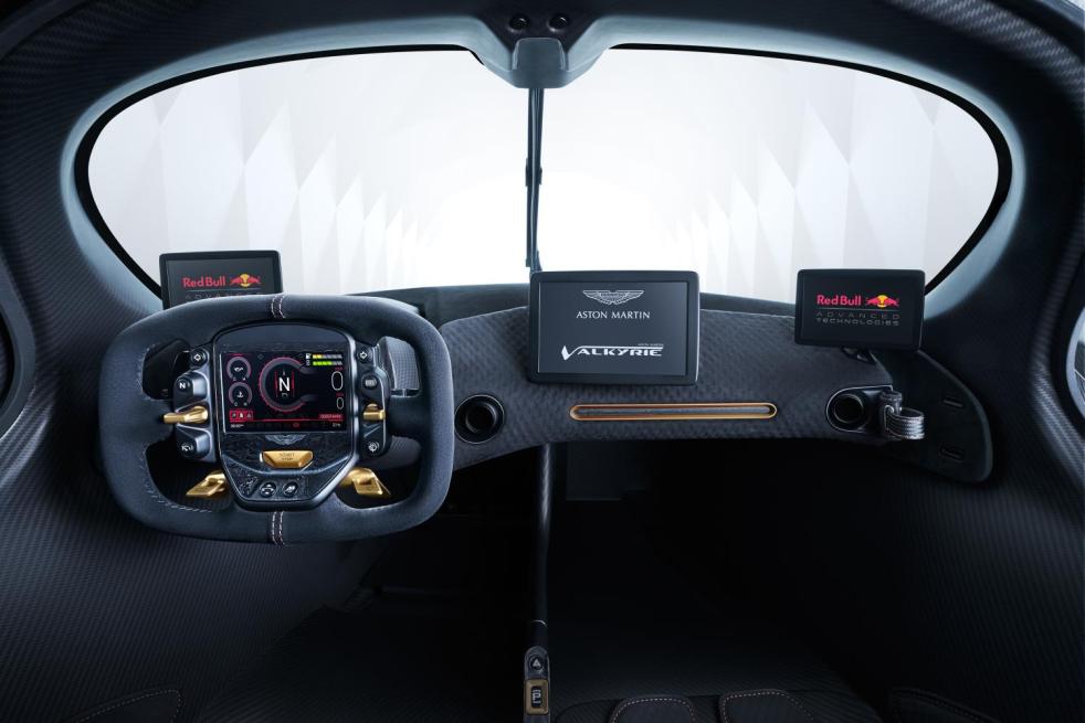 1412245_Aston Martin Valkyrie_10