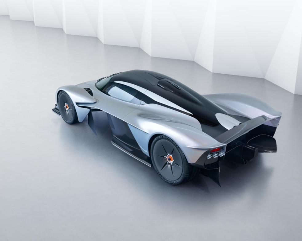 1412256_Aston Martin Valkyrie_14