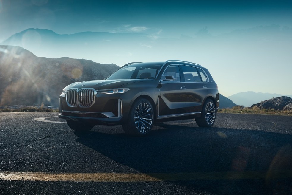 The BMW X7 Concept