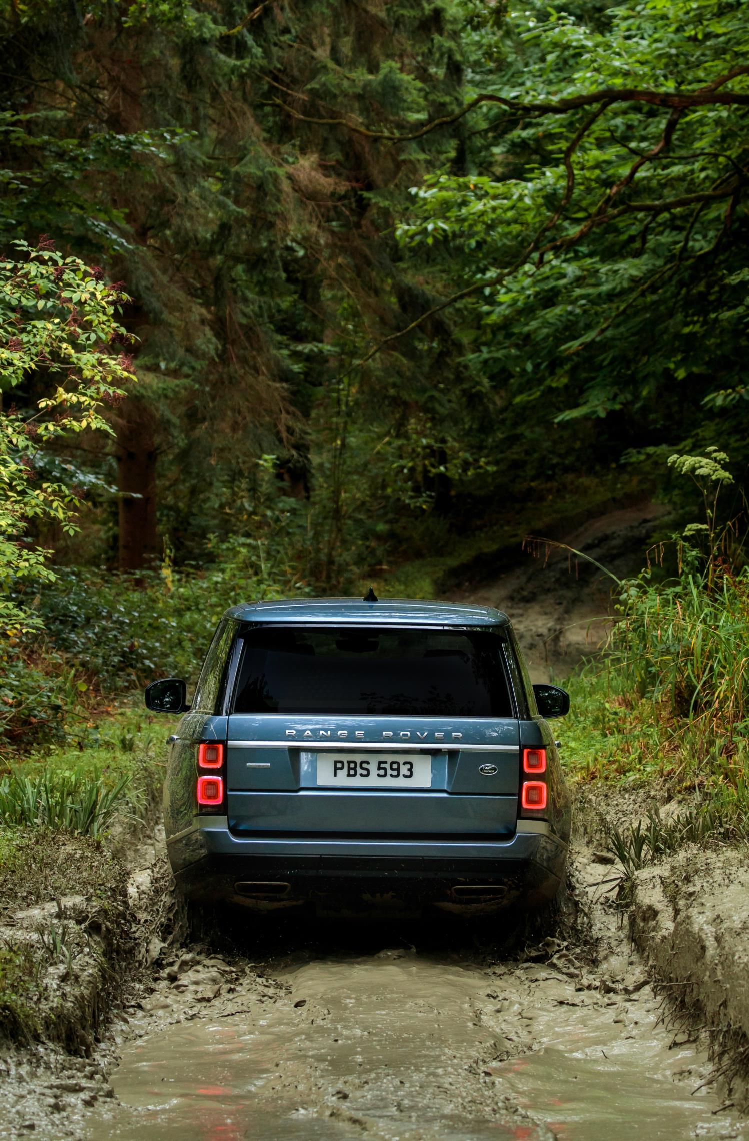 1454108_RR_18MY_Allterrain_101017_06
