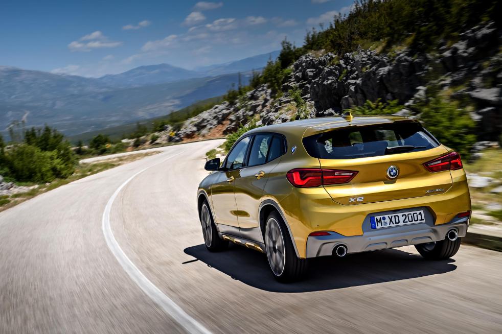 1461217_P90278978_highRes_the-brand-new-bmw-x2026