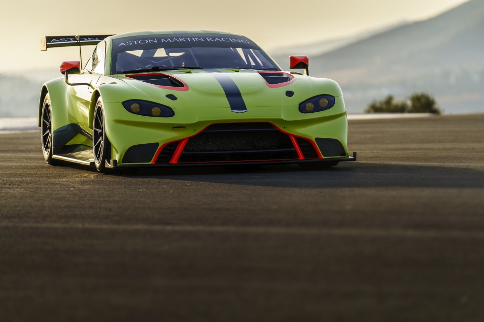Aston Martin Racing_2018 Vantage GTE_02