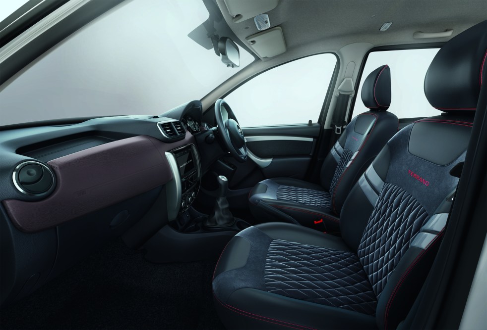 Nissan Terrano_Interior