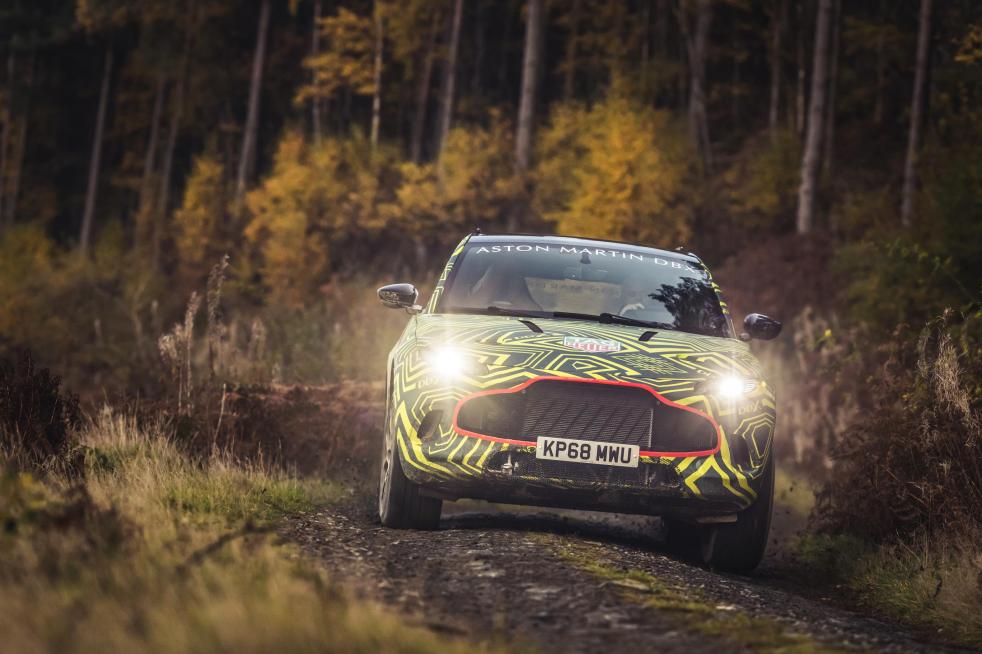 1642186_Aston Martin DBX_Prototype_03