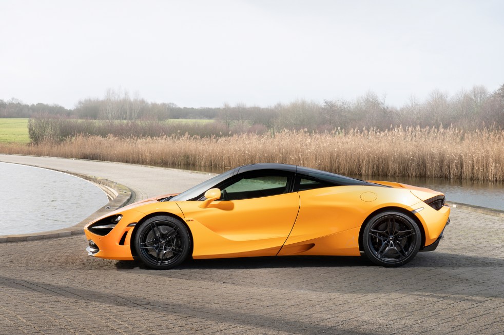 McLaren 720S Spa 68 Collection_side