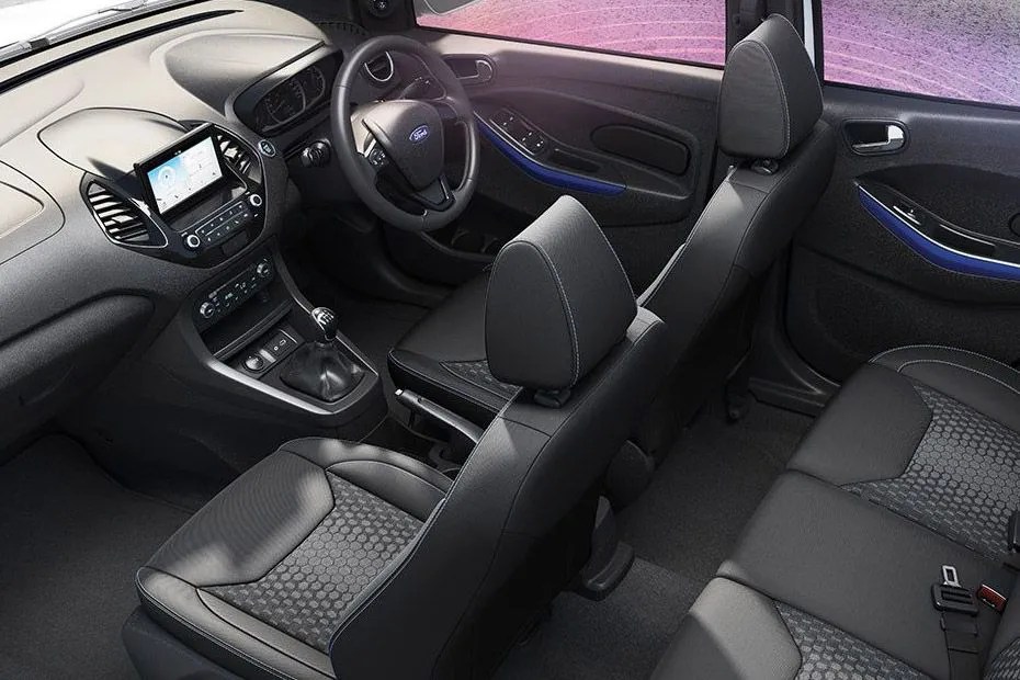 driver-view-of-steering,-console-and-instrumentation