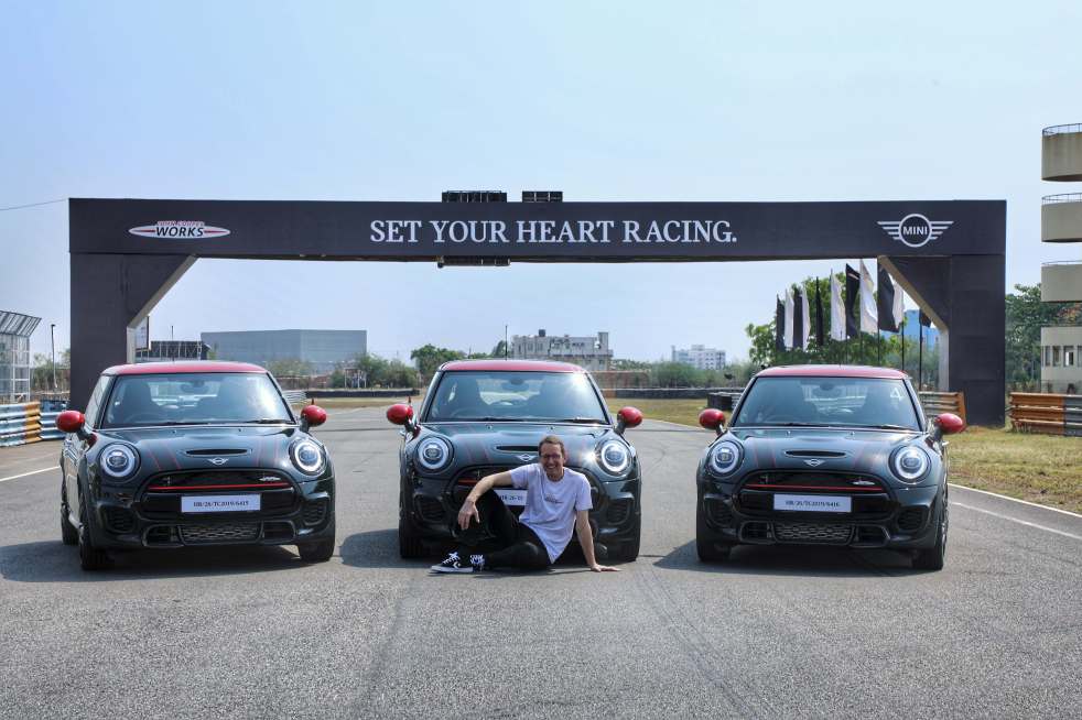 Dr. Hans-Christian Baertels with the MINI John Cooper Works Hatch (1)