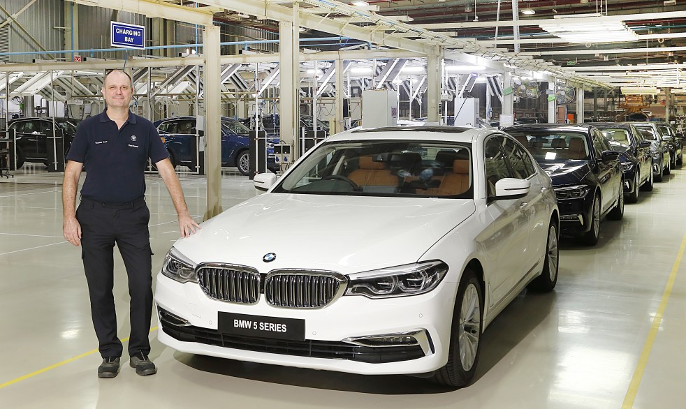 Mr. Thomas Dose, MD, BMW Plant Chennai with the BS VI diesel BMW 5 Series