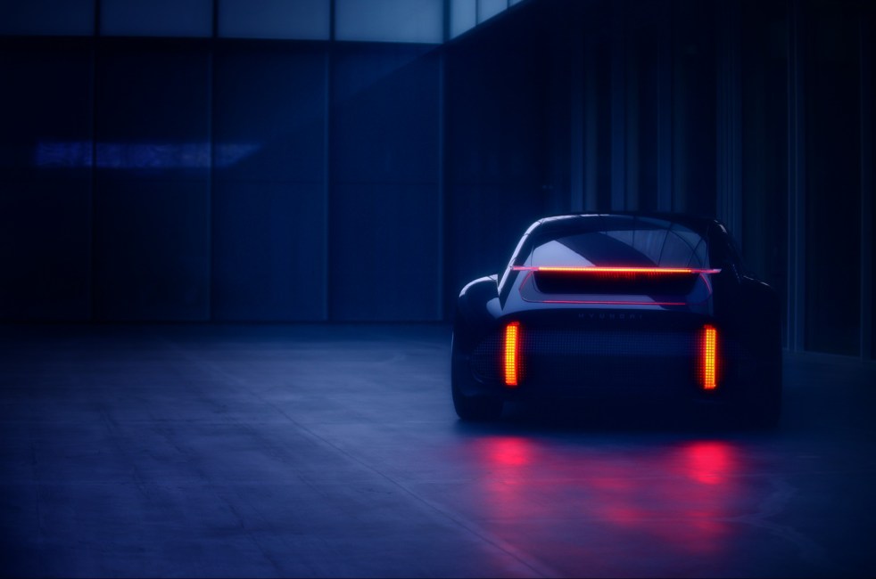 200214 Hyundai unveils new Concept EV